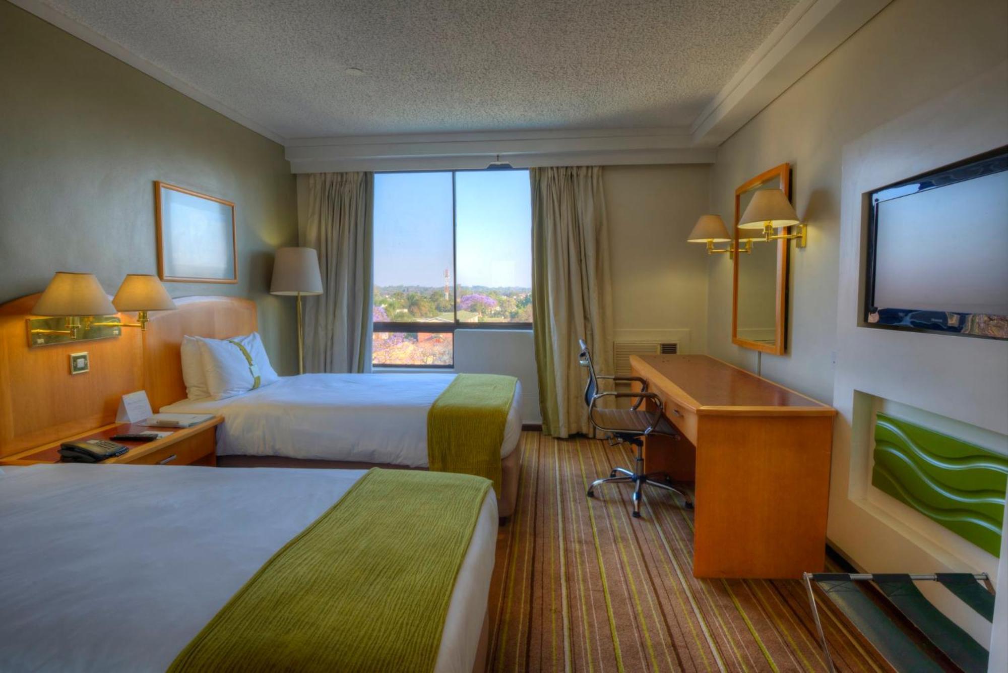 Holiday Inn - Harare, An Ihg Hotel Экстерьер фото