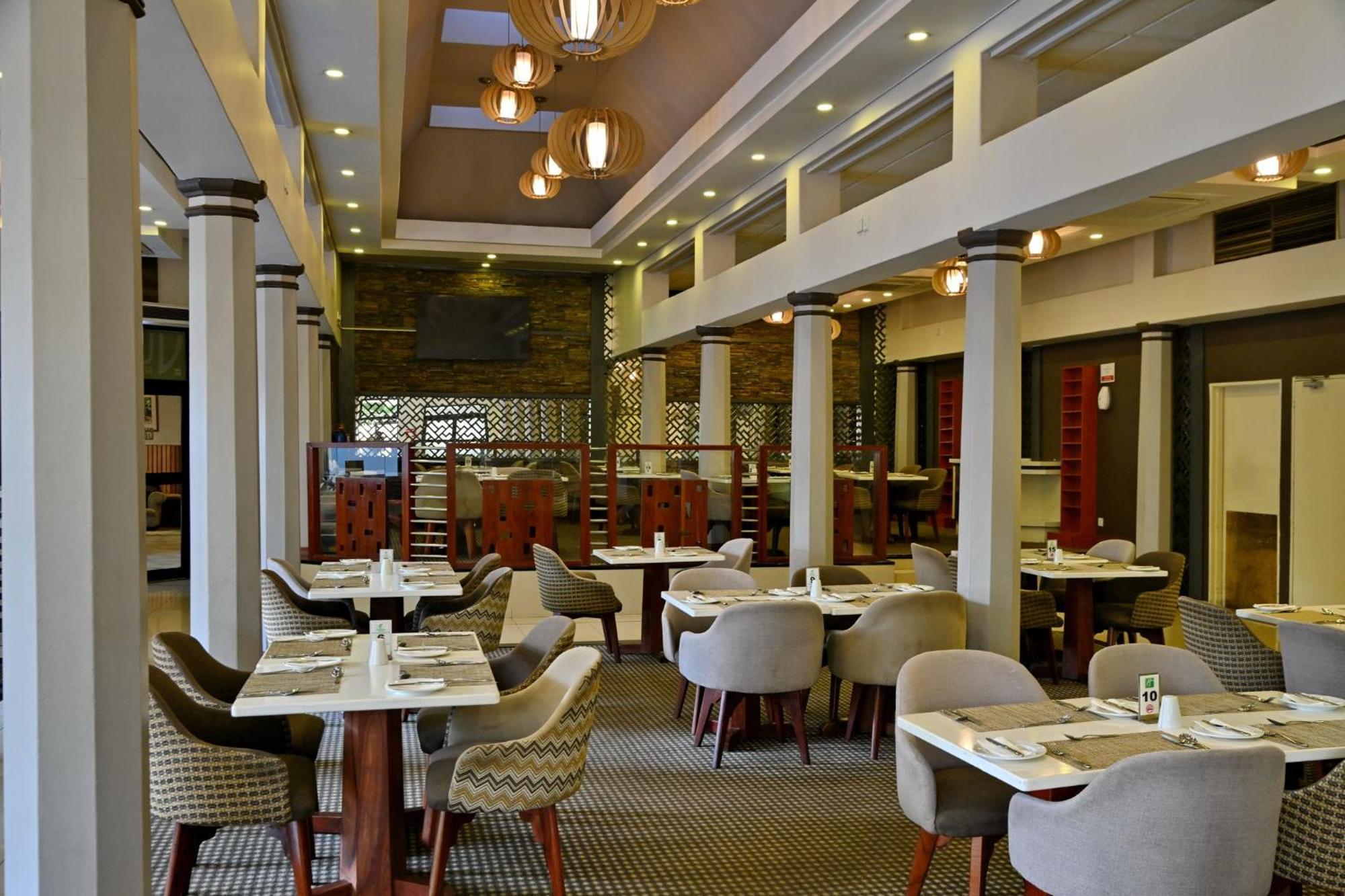 Holiday Inn - Harare By Ihg Экстерьер фото