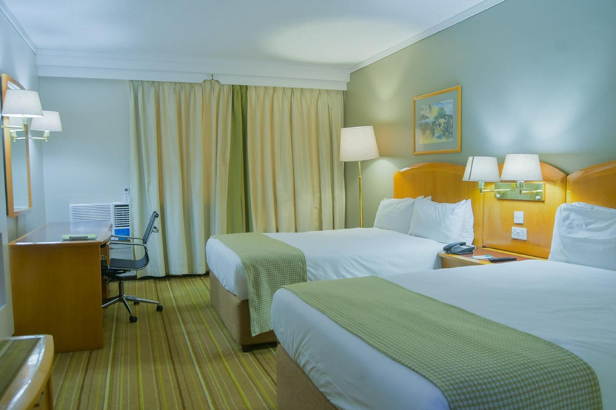 Holiday Inn - Harare By Ihg Экстерьер фото
