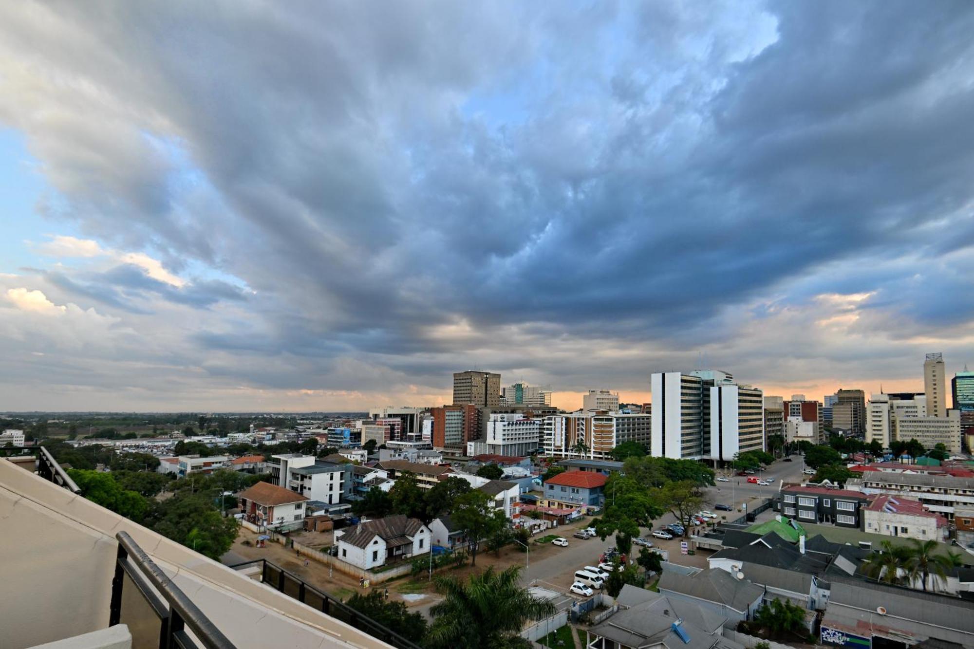 Holiday Inn - Harare By Ihg Экстерьер фото