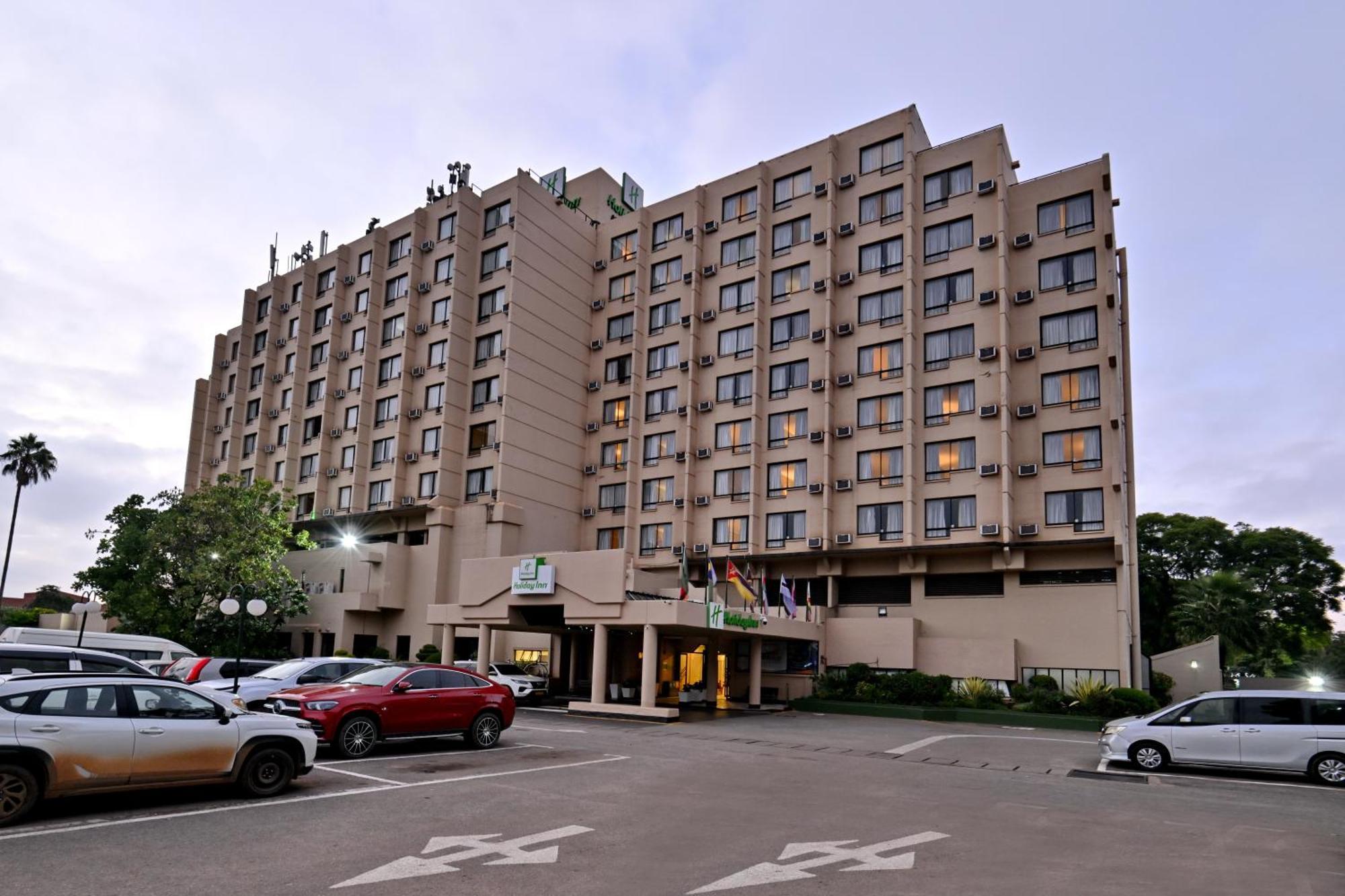 Holiday Inn - Harare By Ihg Экстерьер фото
