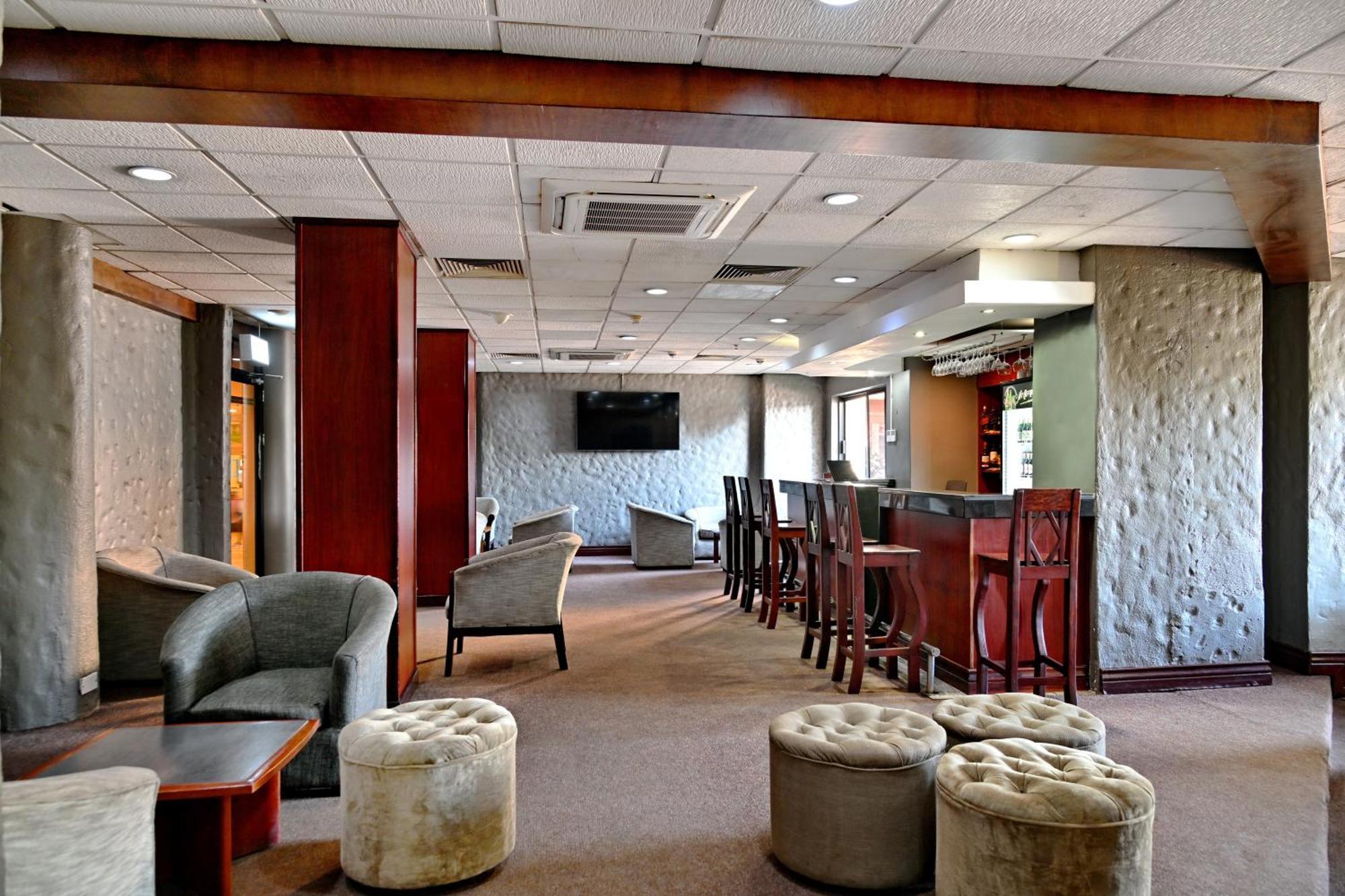 Holiday Inn - Harare By Ihg Экстерьер фото